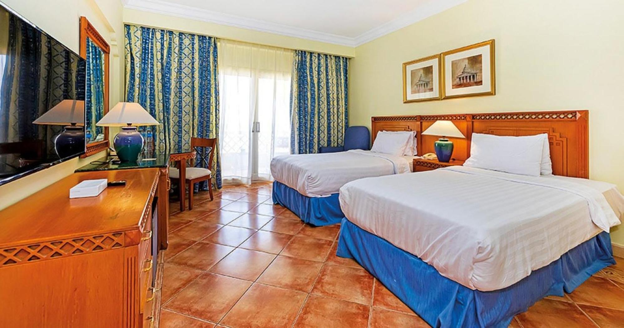 Old Palace Resort Sahl Hasheesh Хургада Екстериор снимка A room at the hotel