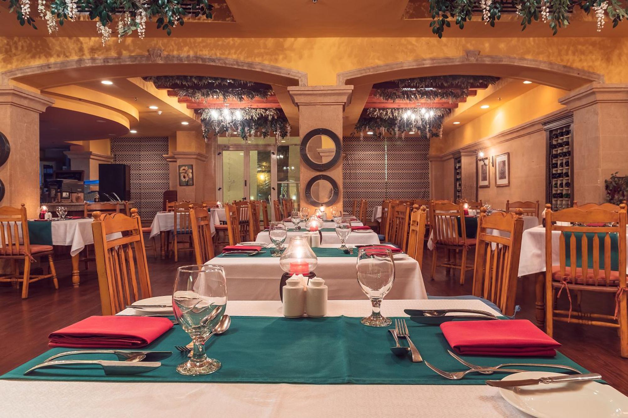 Old Palace Resort Sahl Hasheesh Хургада Екстериор снимка Restaurant